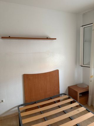 Somier metálico con cabecera de madera