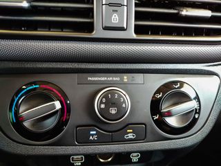 Hyundai i10 Essence