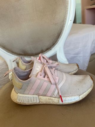 ZAPATILLAS ADIDAS NMD_R1 BOOST BEIGE ROSA MUJER