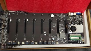 BRC T37 1.1 Placa base minería - 8 GPUs