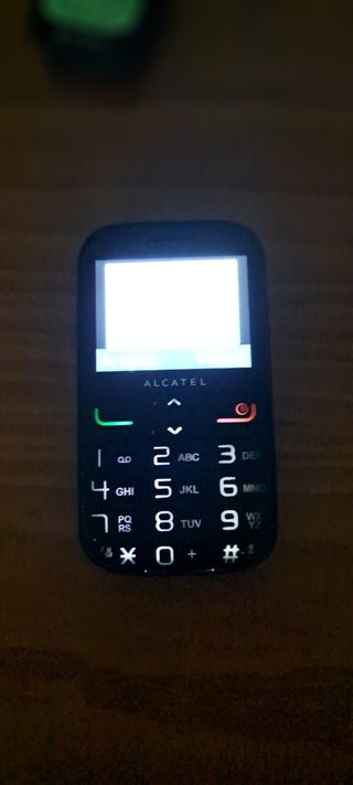 Móvil Alcatel - teléfono negro