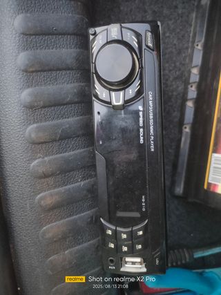 Radio de coche con bluetooth 