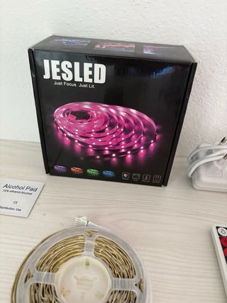 Striscia LED RGB JESLED + telecomando