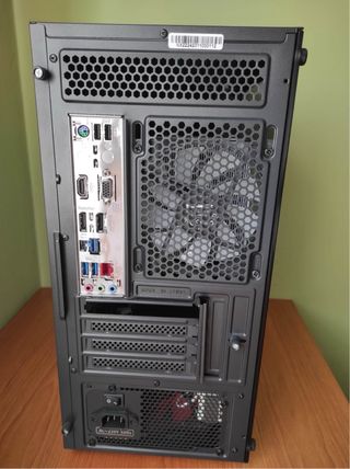 Intel Core i7-13700 16GB RAM
