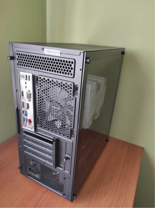Intel Core i7-13700 16GB RAM