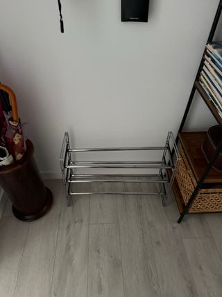 caja con trastos sorpresa