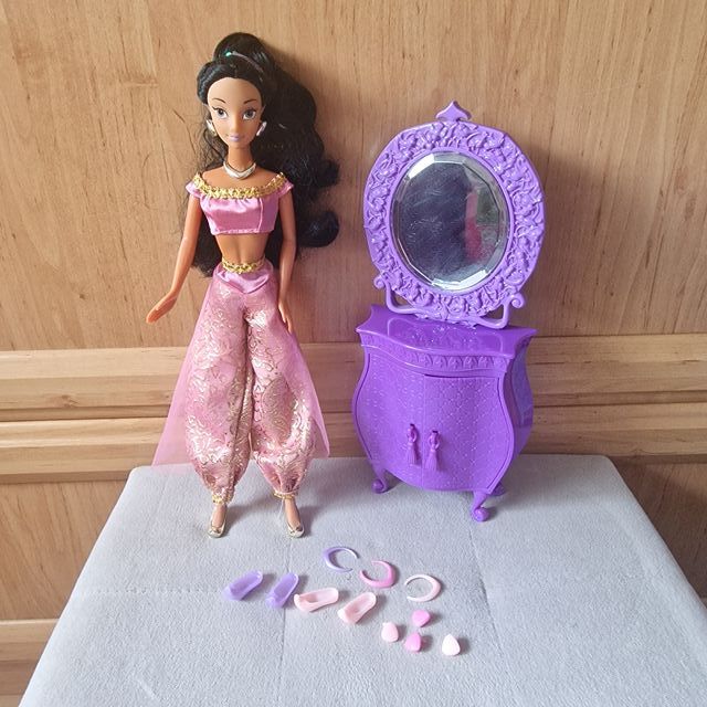 Jasmine vanity set disney hasbro