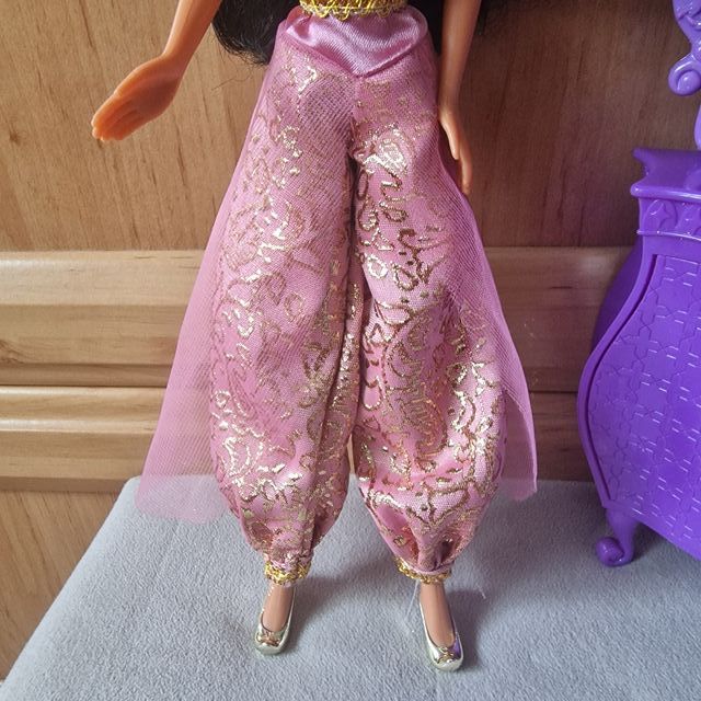 Jasmine vanity set disney hasbro