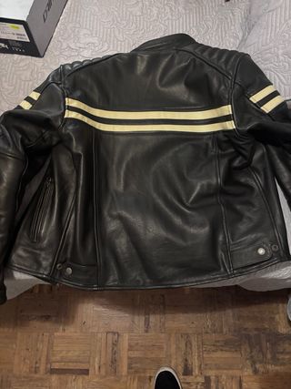 Chaqueta cuero moto vintage