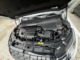 Land Rover Discovery Sport 2021