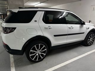 Land Rover Discovery Sport 2021