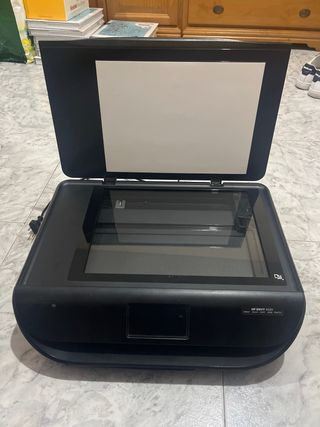 Impresora HP ENVY 4520 - Negra