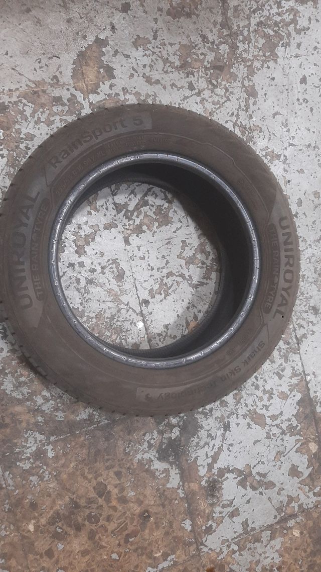 Neumático Uniroyal RainSport 5 225/55 R16