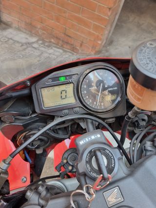 HONDA CBR 900RR - Moto