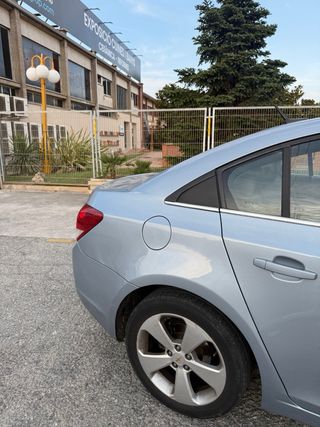 Chevrolet Cruze 2012