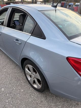 Chevrolet Cruze 2012