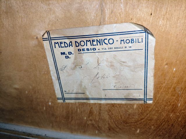 Camera da letto antica primi '900 in noce fiammato