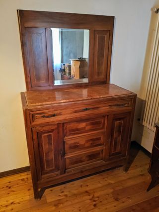 Camera da letto antica primi '900 in noce fiammato