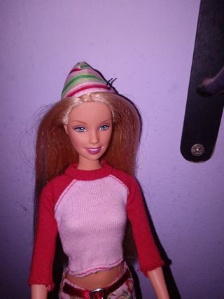 Barbie School Cool 2000