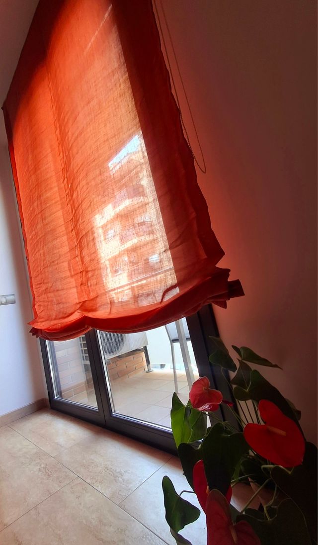 Cortina estor enrollable con mecanismo completo