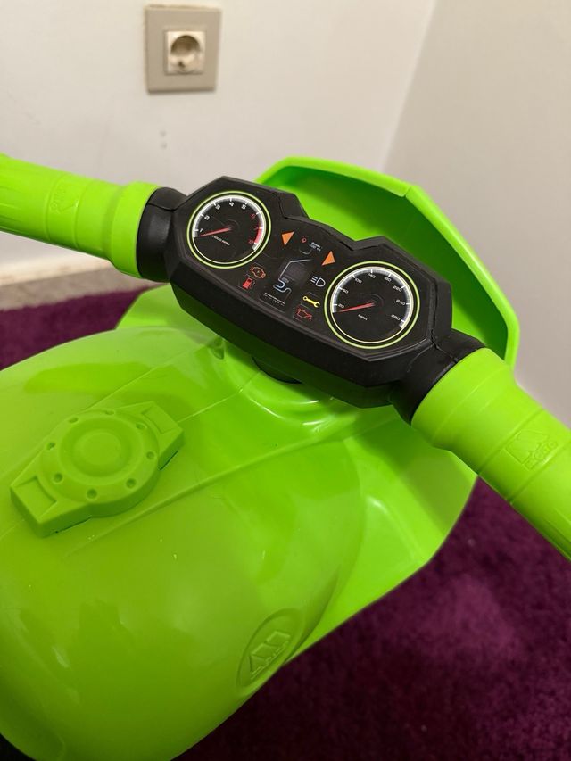 Moto correpasillos Molto - Verde