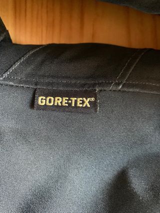 Chaqueta Dainese moto mujer. GORETEX