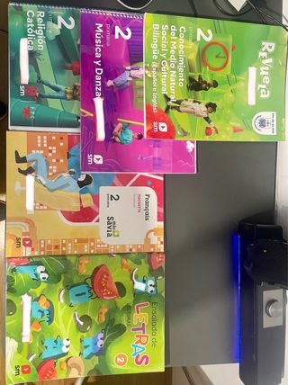 Libros de texto 2 Primaria Marianistas Ciudad Real