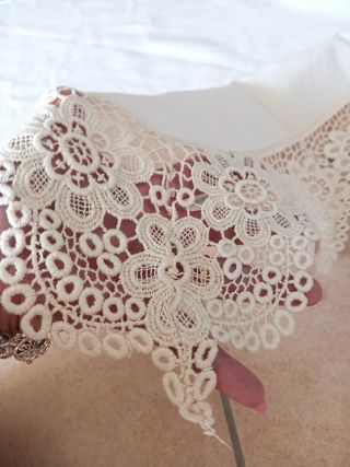 Copriletto lino ricamata e pizzo macramè Vintage