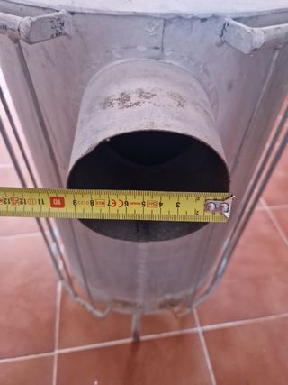 Estufa leña redonda metal gris