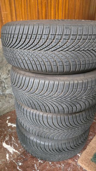 4 Neumáticos Dunlop seminuevos