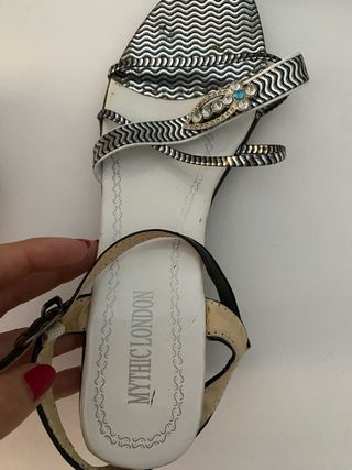 Sandalias plateadas