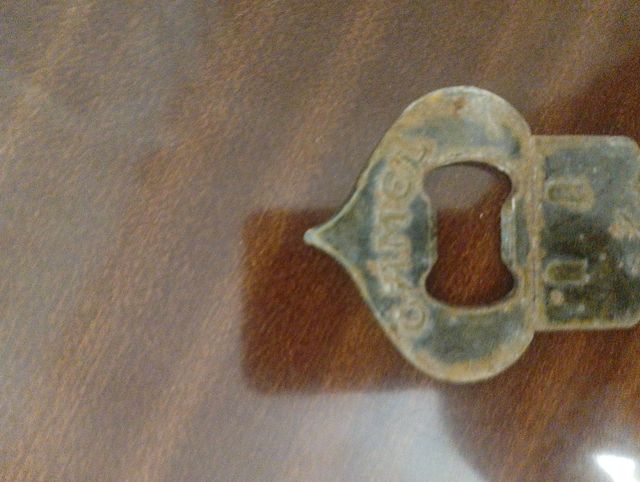 Abrebotellas antiguo camel