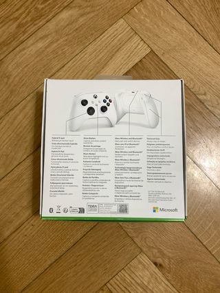Mando Xbox blanco Robot
