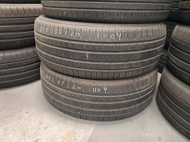 Neumáticos 255/55 R20 usados