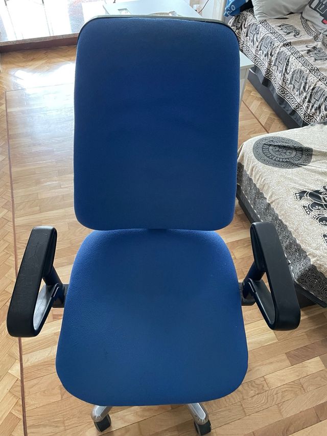 Silla escritorio - Oficina.