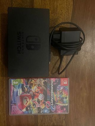 Nintendo Switch Azul-Rosa + Mario Kart fisico