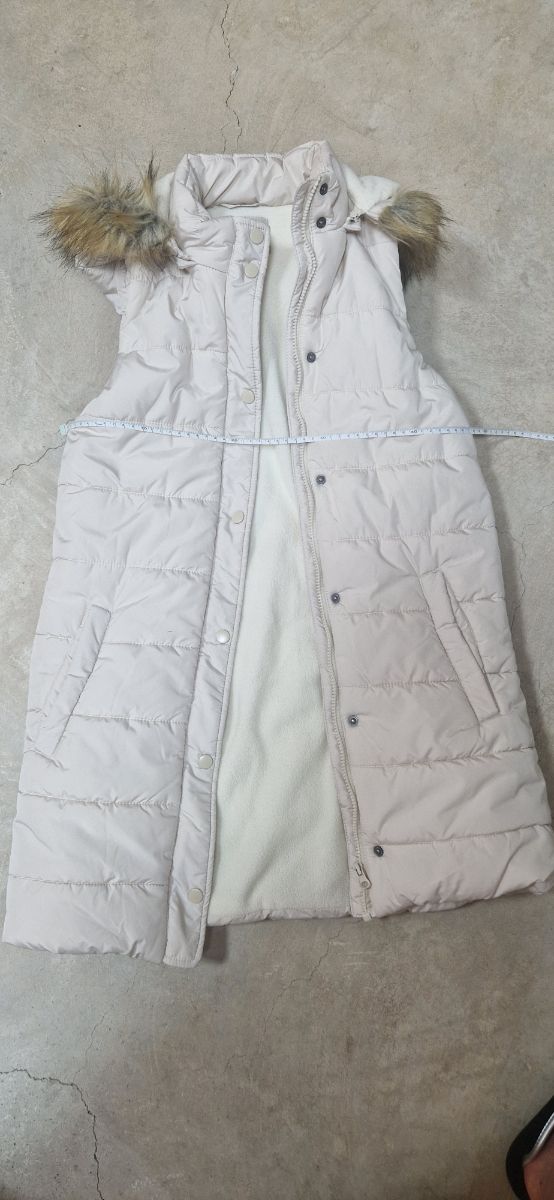 Chaleco acolchado beige talla S/16