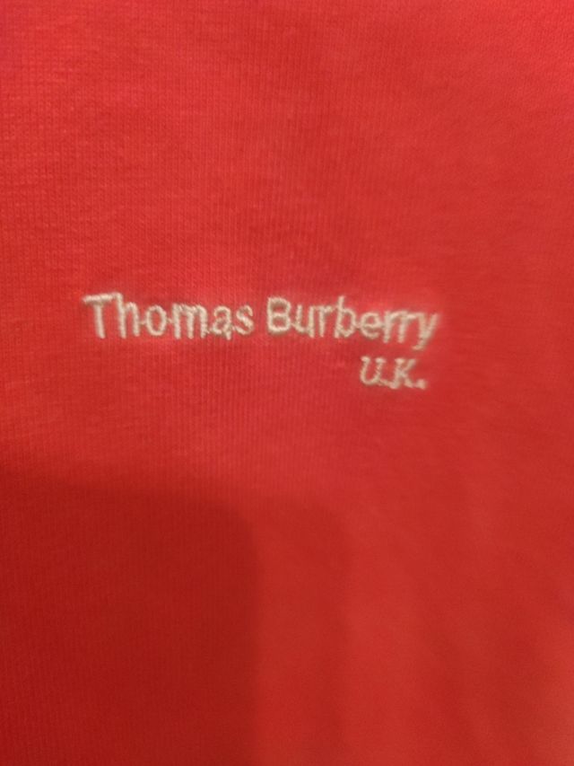 Polo Burberry rojo