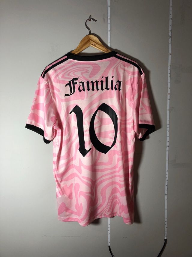 Dellafuente camiseta colaboración con Flamengo