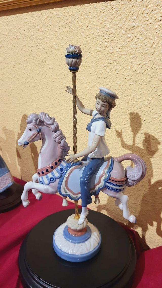 Lladró Carrusel Niño