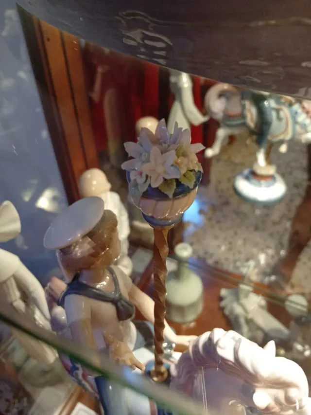 Lladró Carrusel Niño