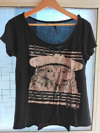 Camiseta negra estampada - búho