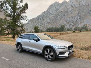 VOLVO V60 CROSS COUNTRY POLESTAR D4 190 AUT TECHO 