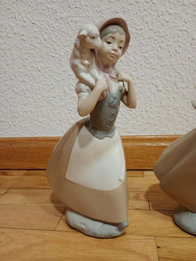 2 Figuras Niña Pastorcita Nao