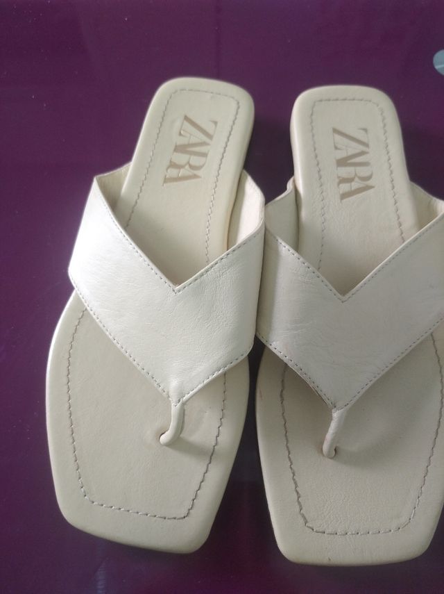 Sandalias planas tiras Zara 36