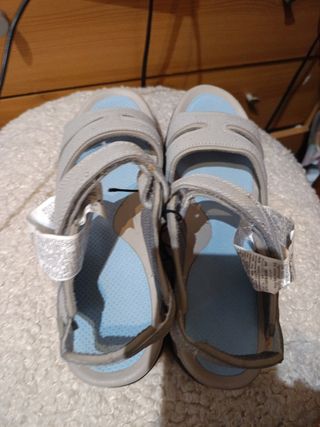 Sandalias Quechua grises y azules