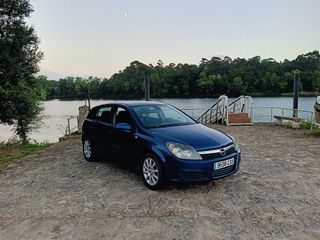 Opel Astra 2005