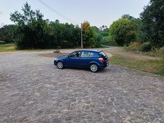 Opel Astra 2005