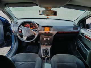 Opel Astra 2005