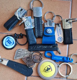 Lote 10 Llaveros UGT vintage Pablo Iglesias PSOE